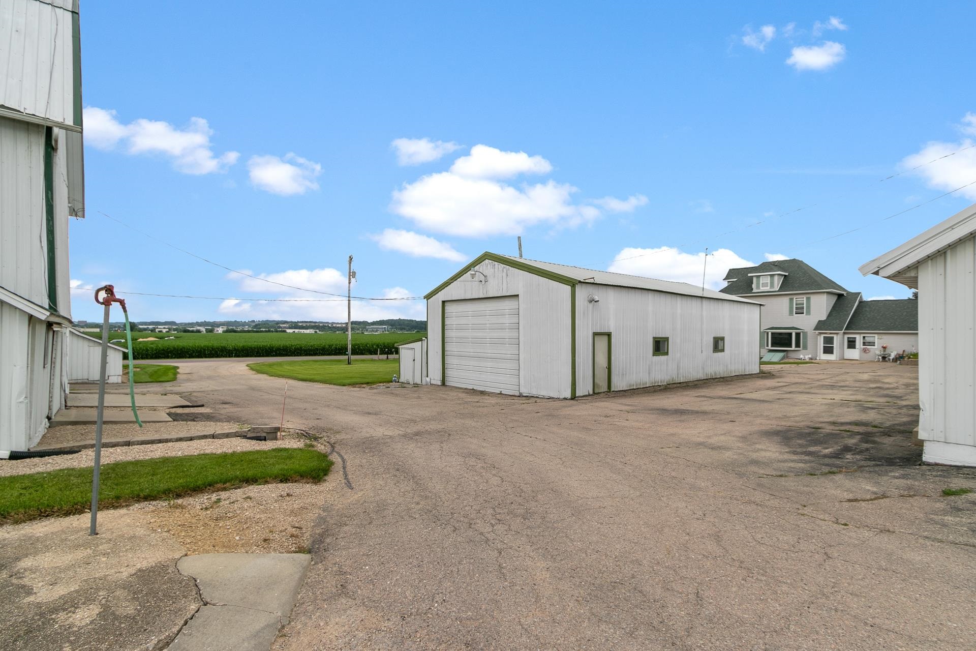 6988 Schneider Road Middleton, WI 53562 - Photo 34 of 52