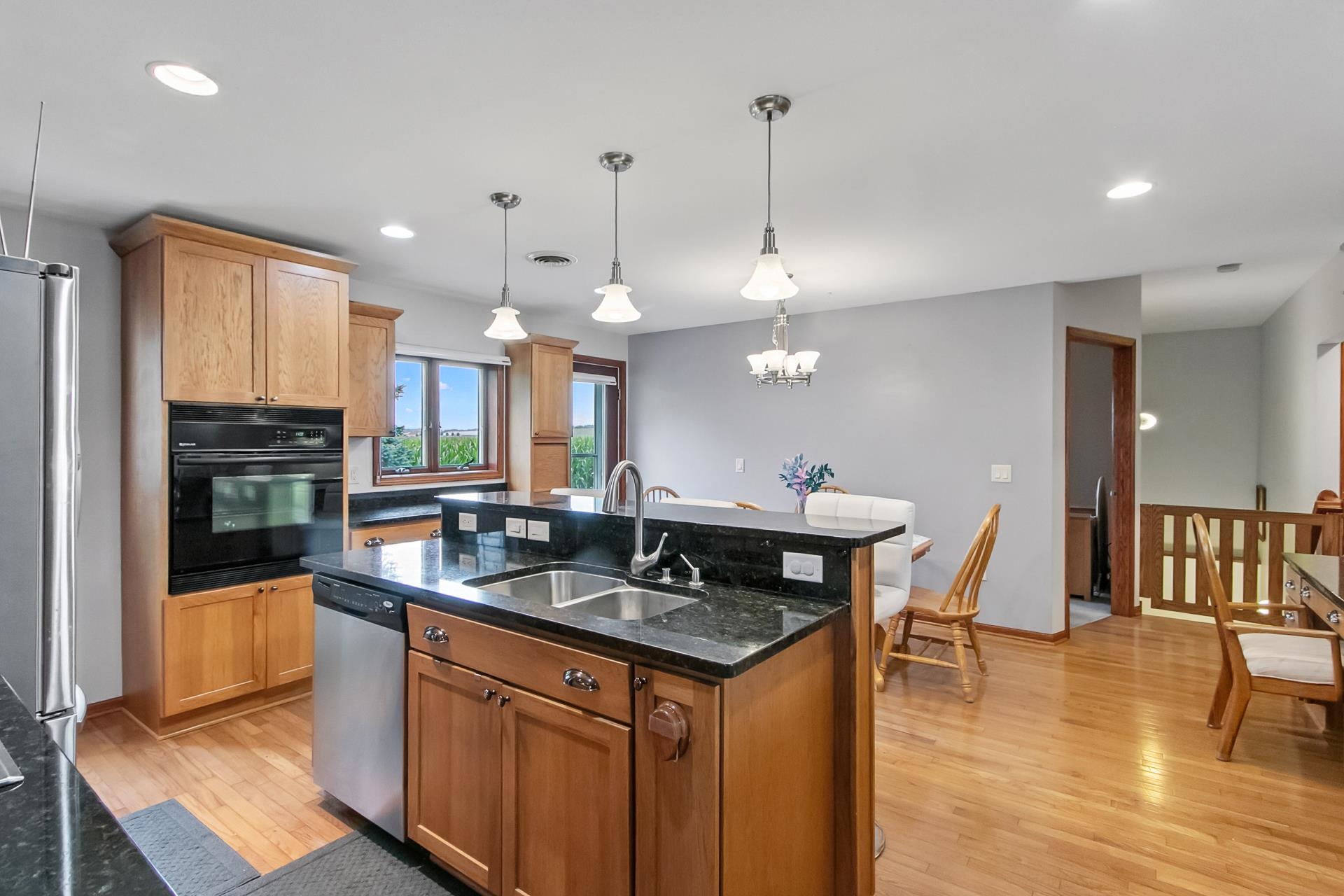 6988 Schneider Road Middleton, WI 53562 - Photo 4 of 52