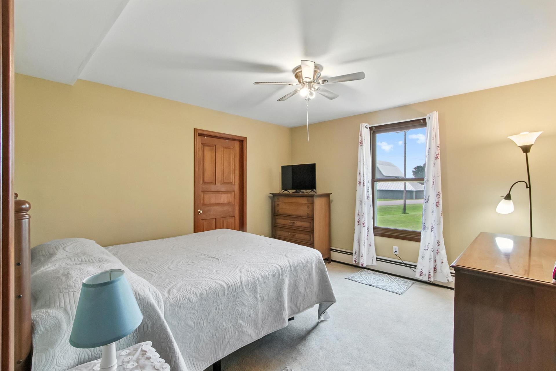 6988 Schneider Road Middleton, WI 53562 - Photo 10 of 52