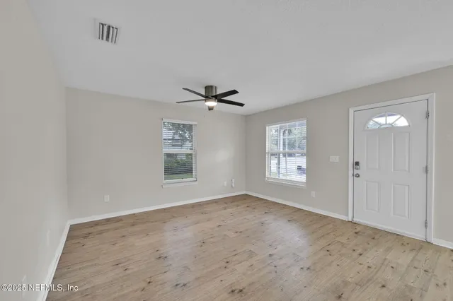 $1,700 | 3702 Wood Creek Lane, Jacksonville, FL 32206