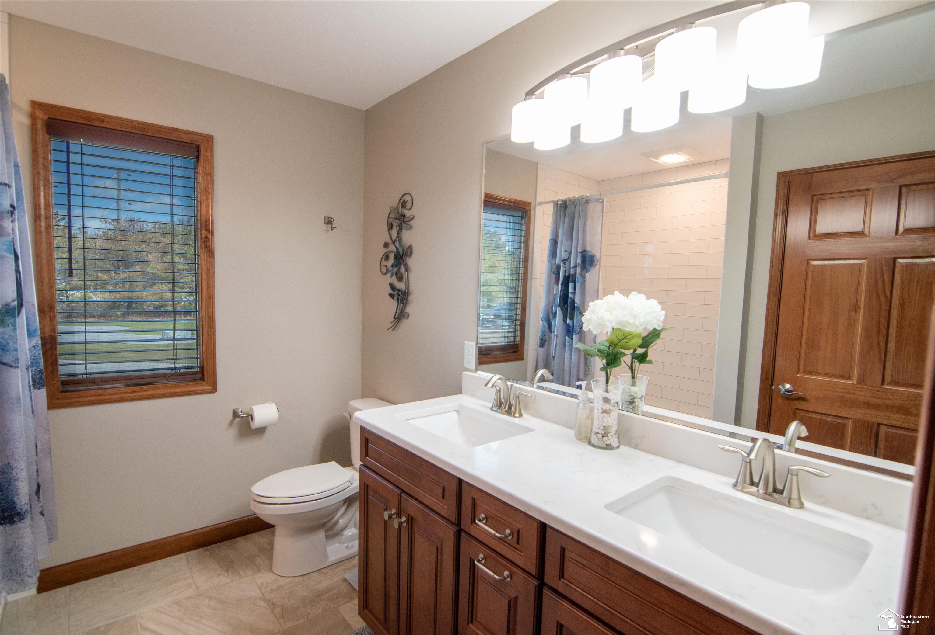 10560 Jackman Road Temperance, MI 48182 - Photo 47 of 70