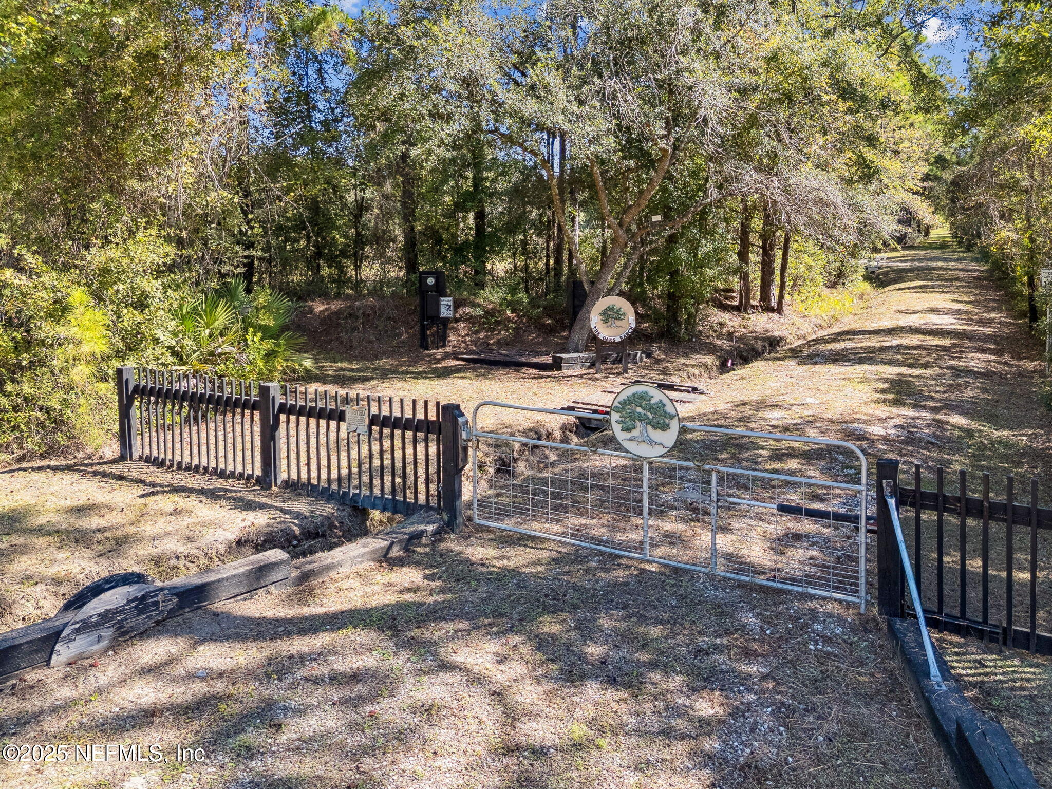 7 The Oaks Ranch Rd Green Cove Springs Green Cove Springs, FL 32043 - Photo 6 of 9 17-web-or-mls-16_5779 Hogarth Rd