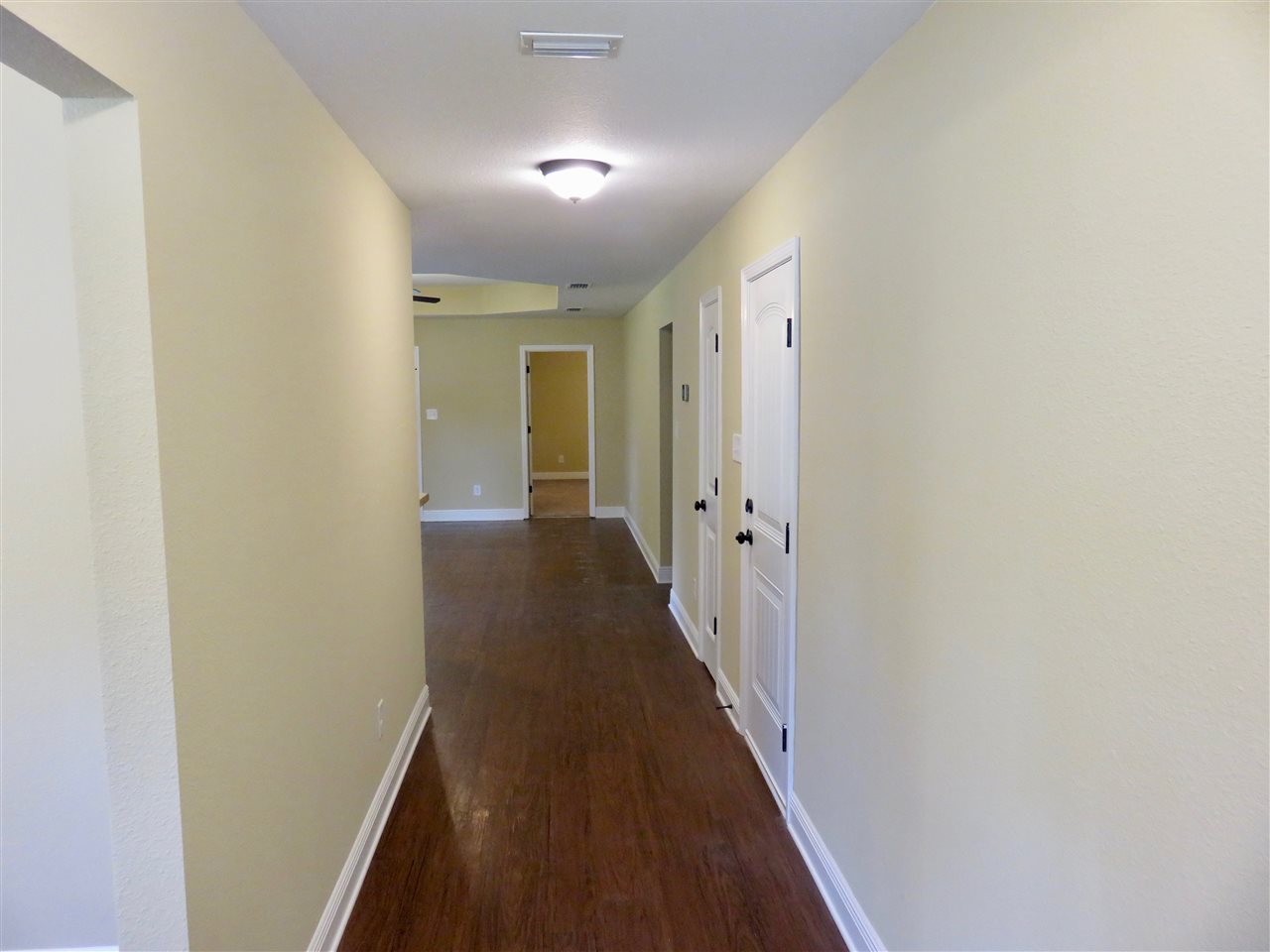 1374 Majesty Loop Foley, AL 36535 - Photo 4 of 9 Foyer