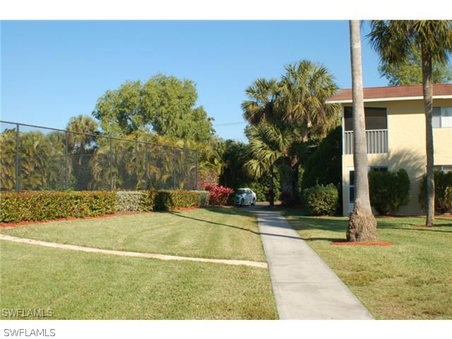 8162 Country Road, Unit 102 Fort Myers, FL 33919 - Photo 5 of 24 Gallery Image 5