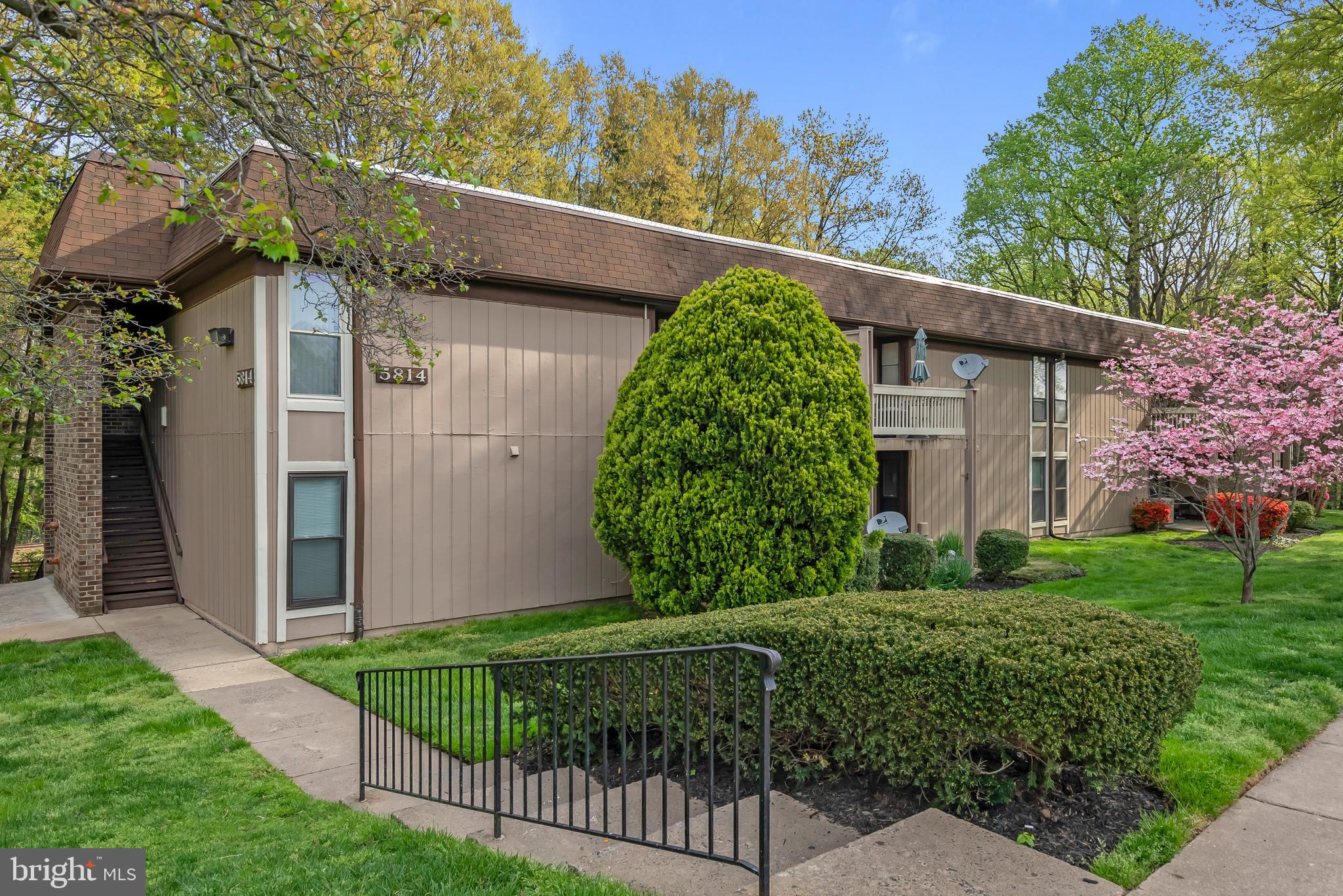 5814 Royal Ridge Drive, Unit B Springfield, VA 22152 - Photo 1 of 56 Gallery Image 1