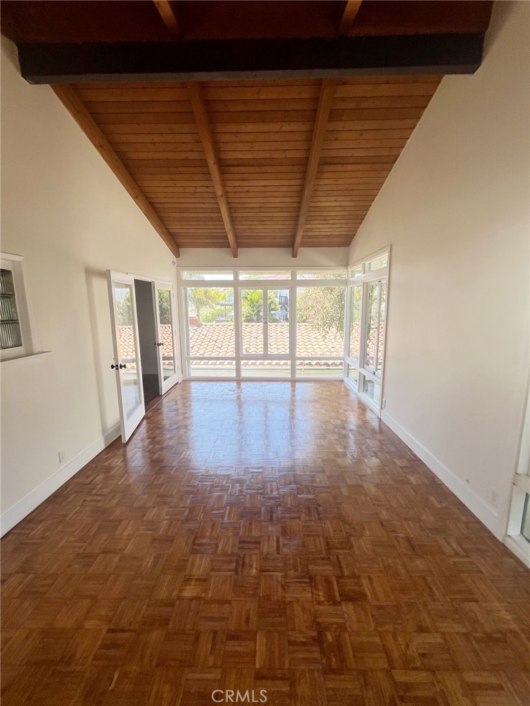 33910 Orilla Road, Unit 7 Dana Point, CA 92629 - Photo 11 of 50 a view of an empty room with a window
