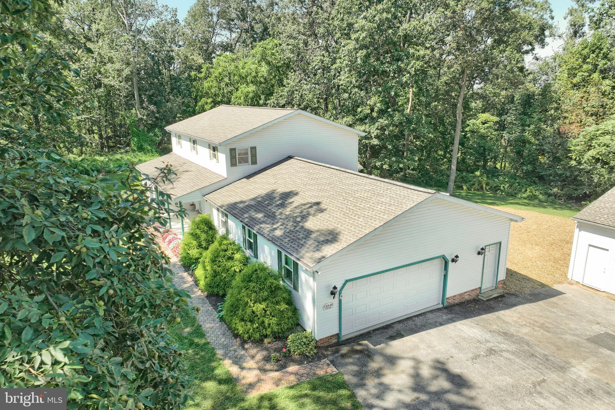 13846 Ridge Road Stewartstown, PA 17363 - Photo 3 of 56 Gallery Image 3