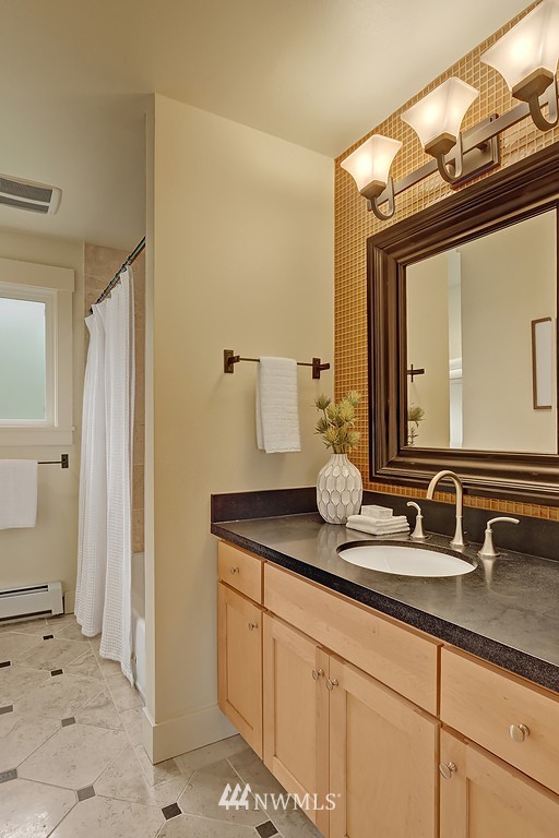 4322 Southwest Roxbury Street Seattle, WA 98136 - Photo 16 of 25 Gallery Image 16