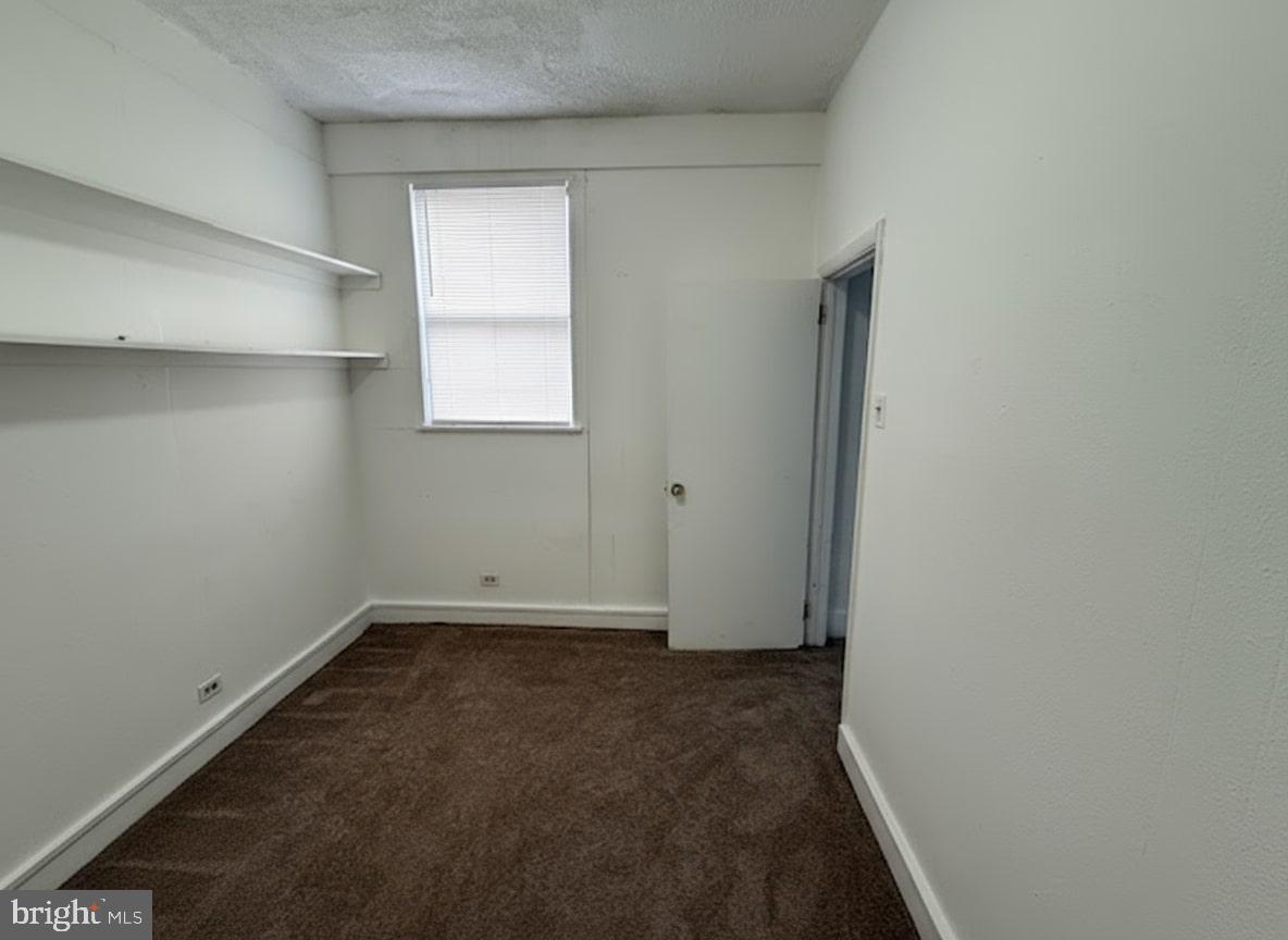 612 Cross Street Philadelphia, PA 19147 - Photo 5 of 10 an empty room with windows