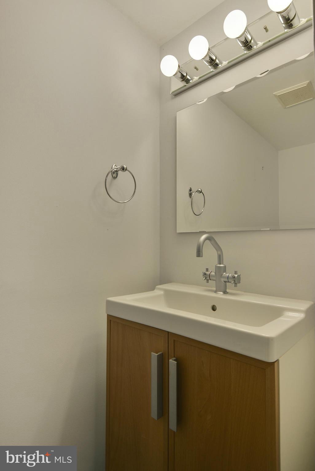 704 Pebblestone Court Silver Spring, MD 20905 - Photo 22 of 30 LL .5 Bath