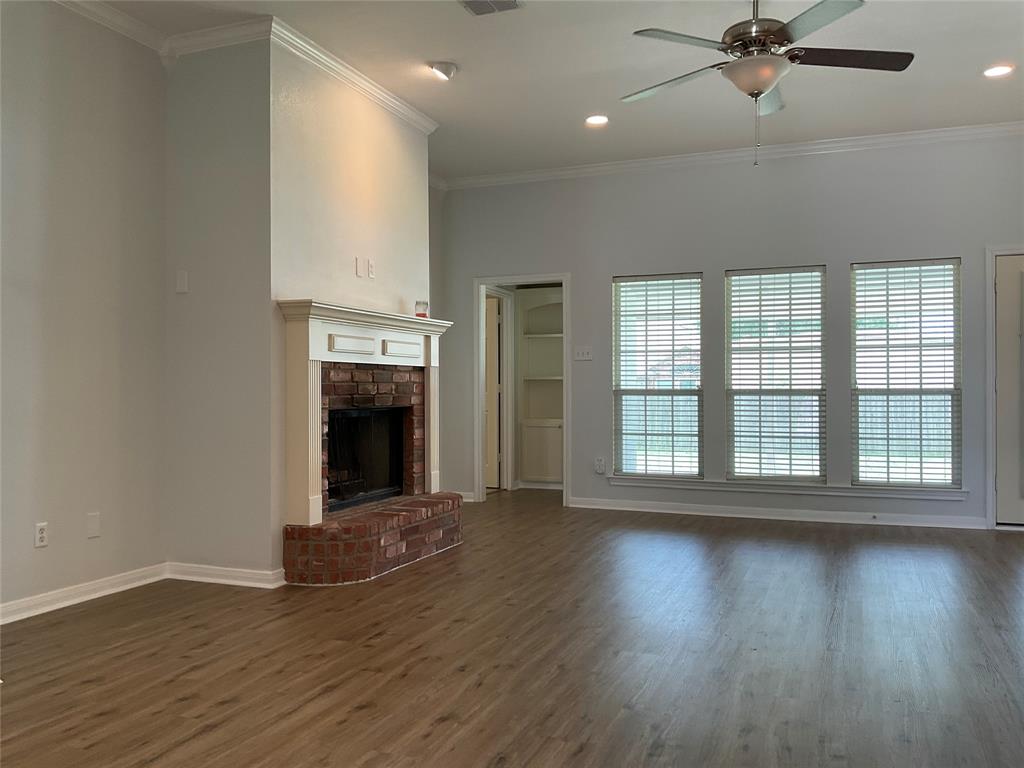 212 Toluca Trail Hewitt, TX 76643 - Photo 3 of 27