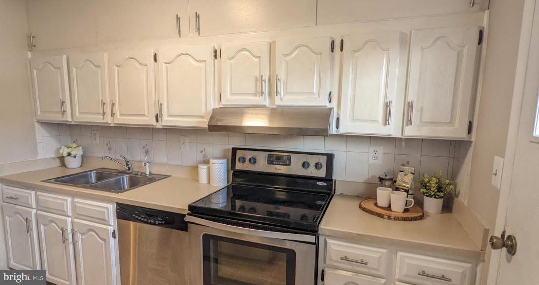 490 Carrollton Drive, Unit 3 Frederick, MD 21701 - Photo 4 of 8