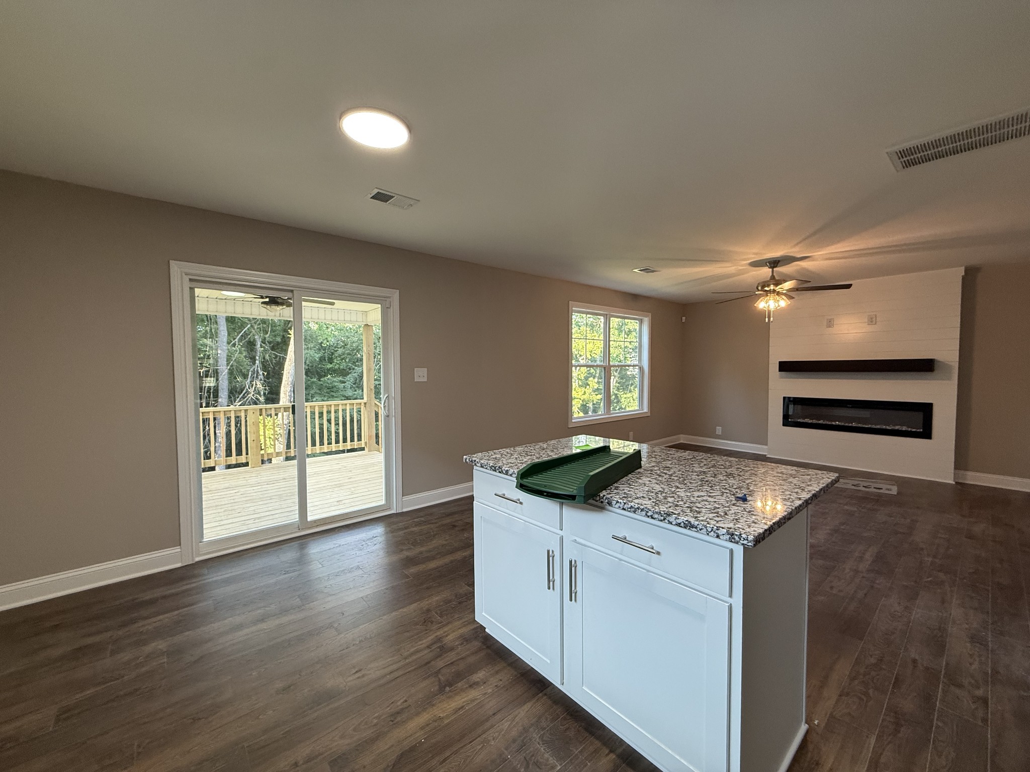 51 Gratton Estates Clarksville, TN 37043 - Photo 5 of 15