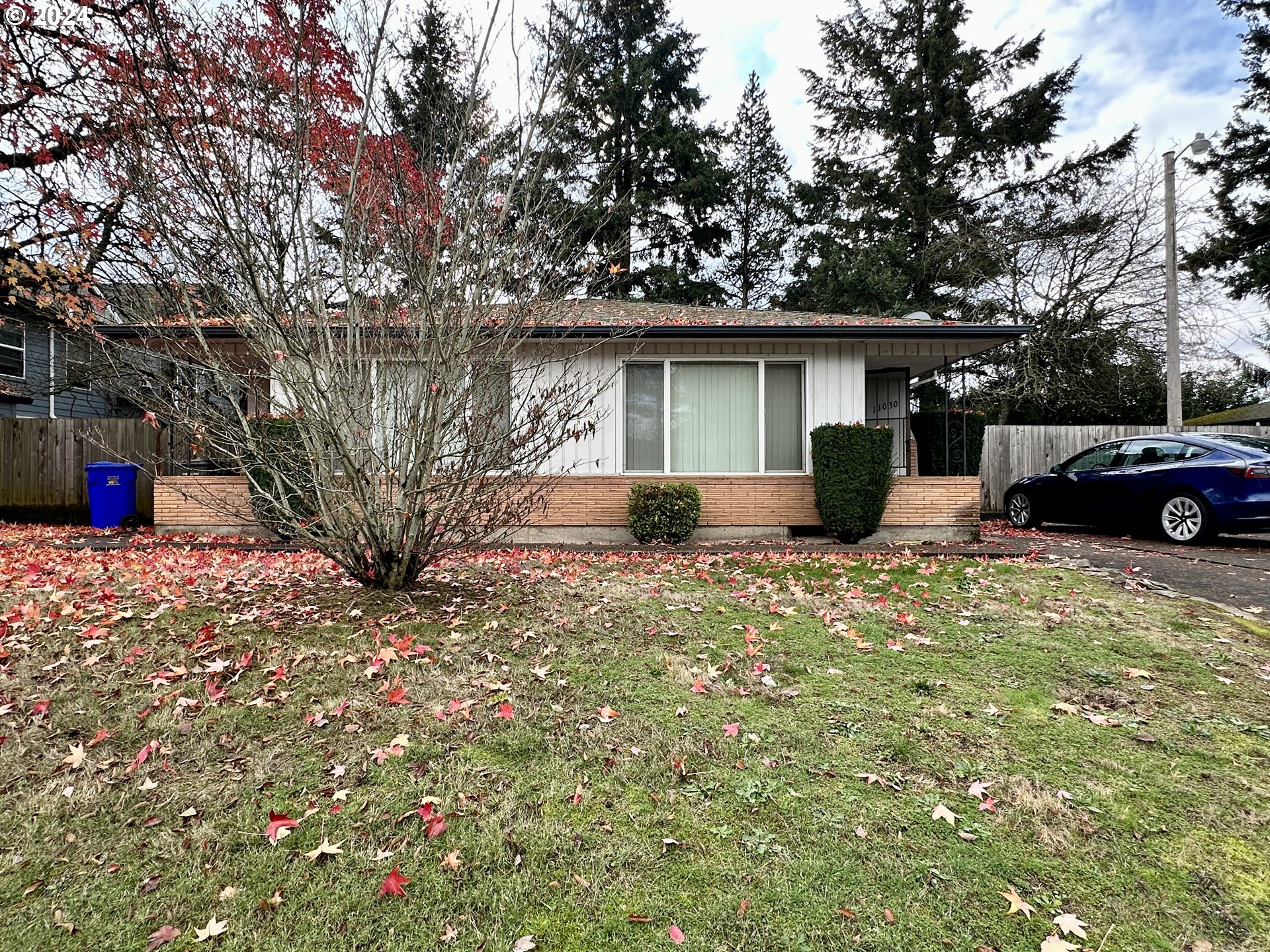 11018 East Burnside Street Portland, OR 97216 - Photo 2 of 11