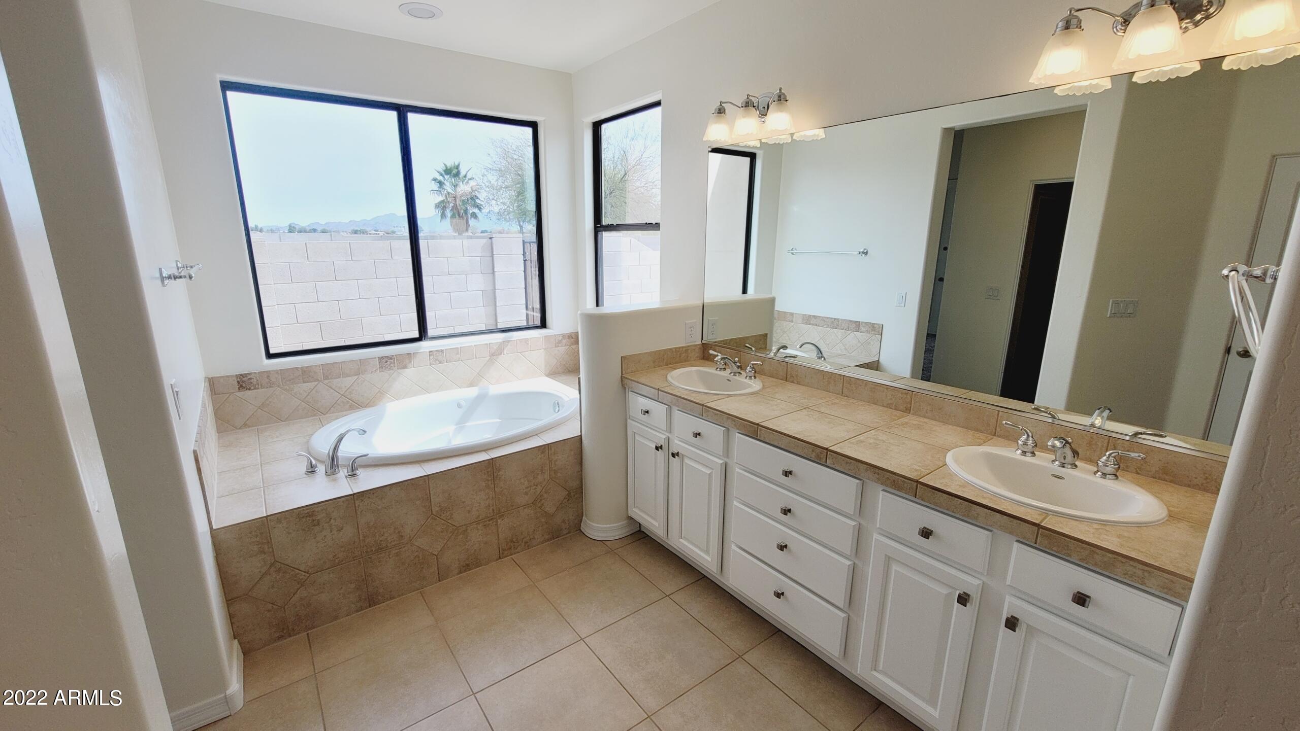 8917 South Dean Road Buckeye, AZ 85326 - Photo 17 of 44 17-scaled