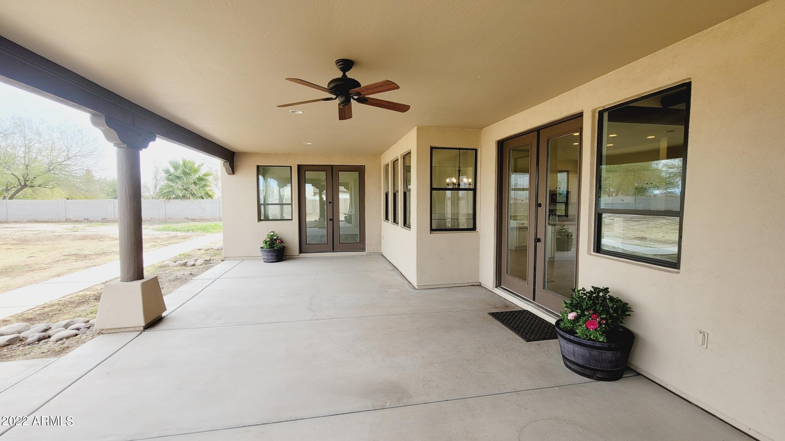 8917 South Dean Road Buckeye, AZ 85326 - Photo 10 of 44 10-scaled