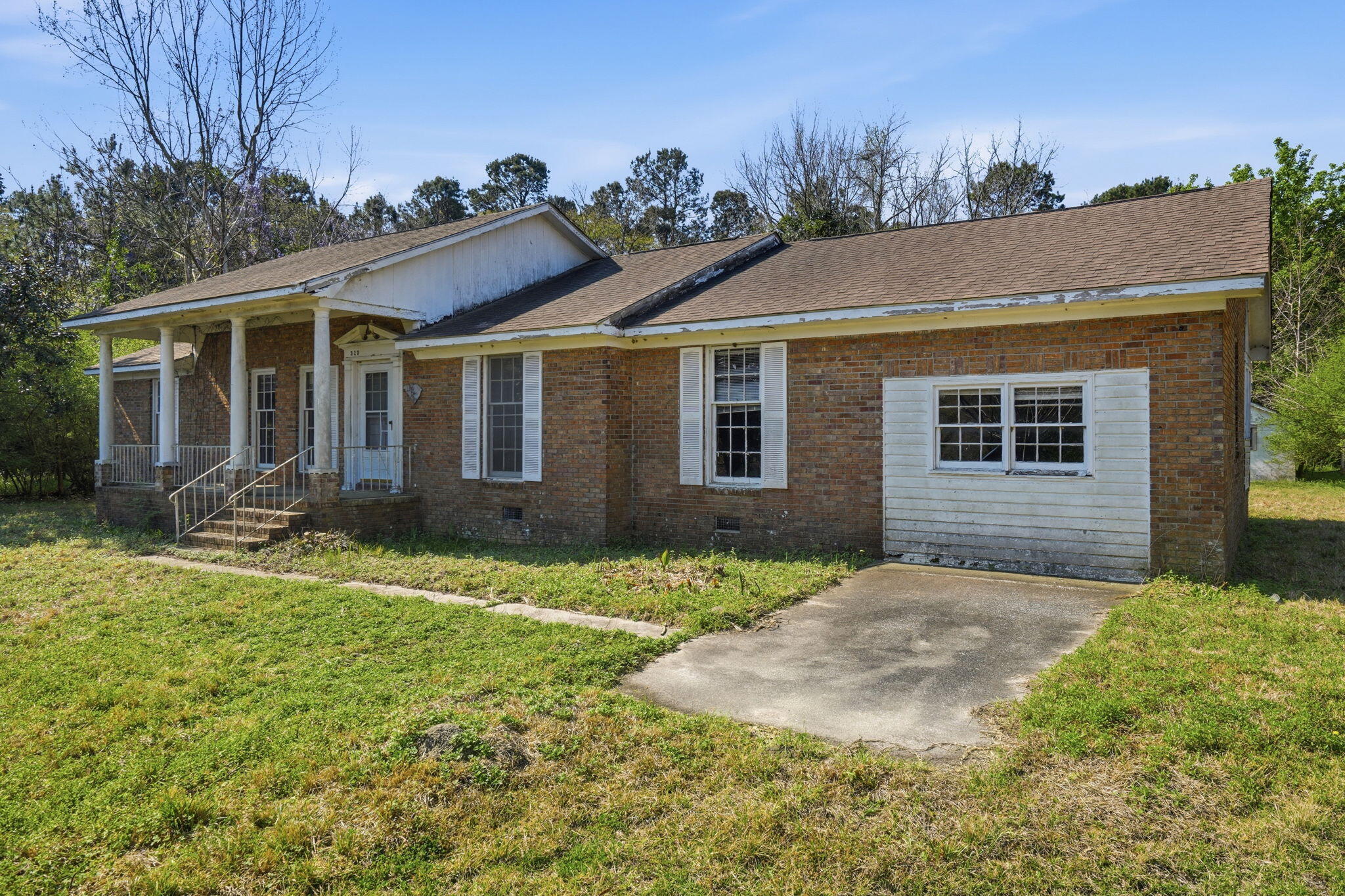 320 Guppy Way St. Stephen, SC 29479 - Photo 2 of 24 2-web-or-mls-002_DSC05365