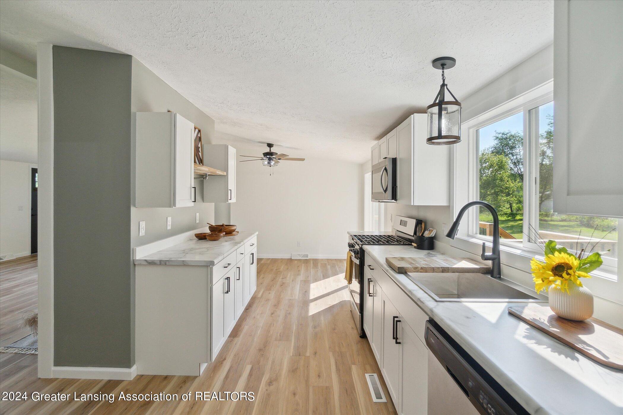 7027 McDonald Road Olivet, MI 49076 - Photo 10 of 46 10-7027-McDonald-Rd-Olivet-MI-49076-Wind