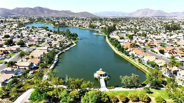 $585,000 | 28594 Moon Shadow Drive, Menifee, CA 92584