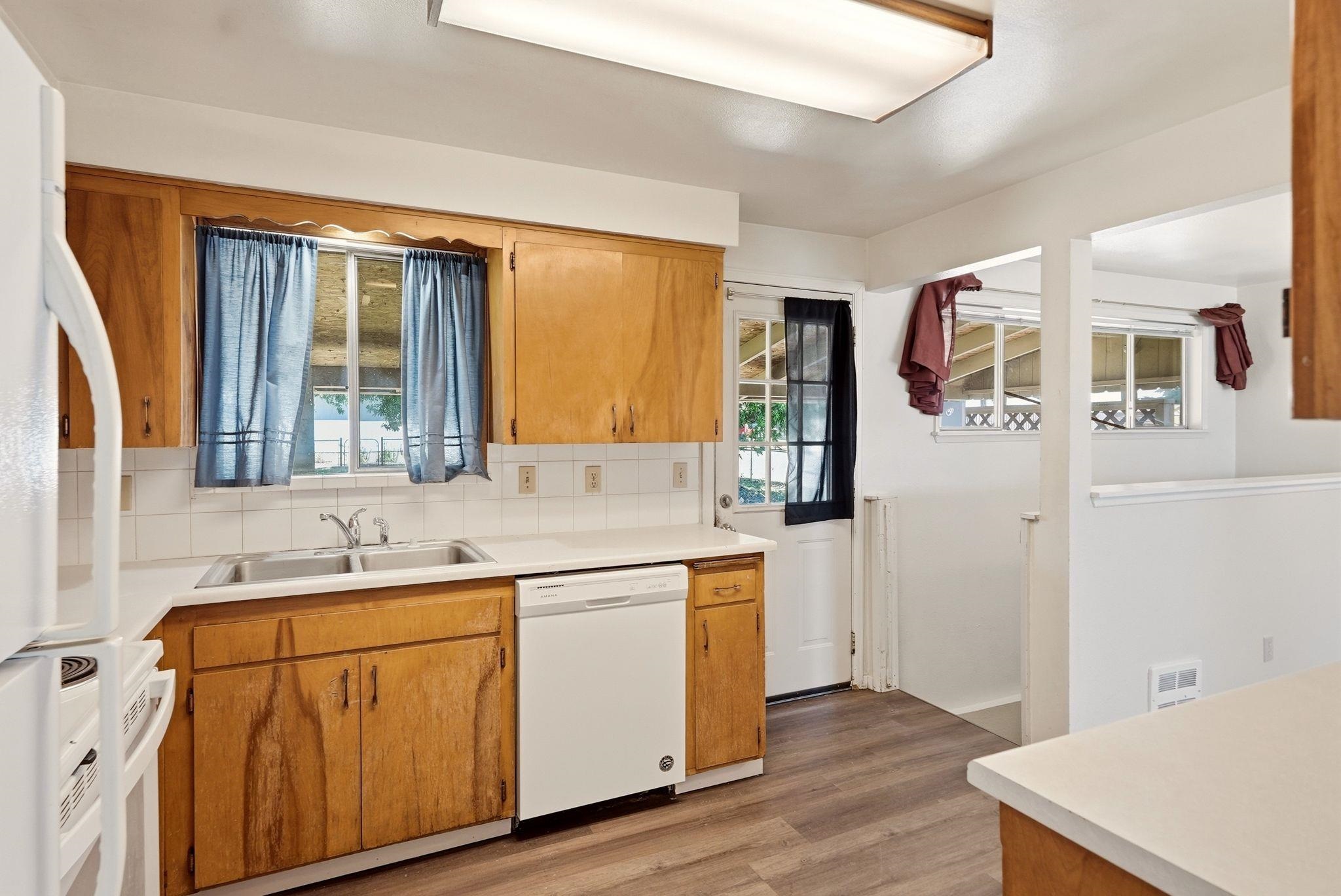 746 Villard Street Cheney, WA 99004 - Photo 11 of 50