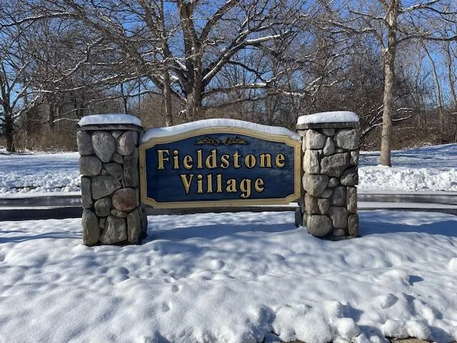 $325,000 | 631 Pebblestone Lane, Chelsea, MI 48118