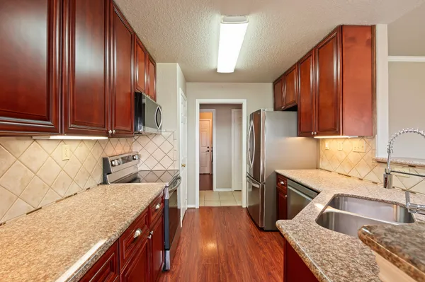 $259,900 | 11719 Santa Fe Trail, Santa Fe, TX 77510