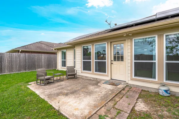 $259,900 | 11719 Santa Fe Trail, Santa Fe, TX 77510