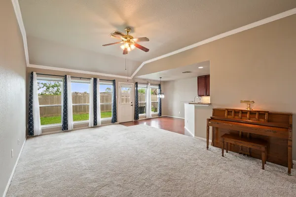 $259,900 | 11719 Santa Fe Trail, Santa Fe, TX 77510