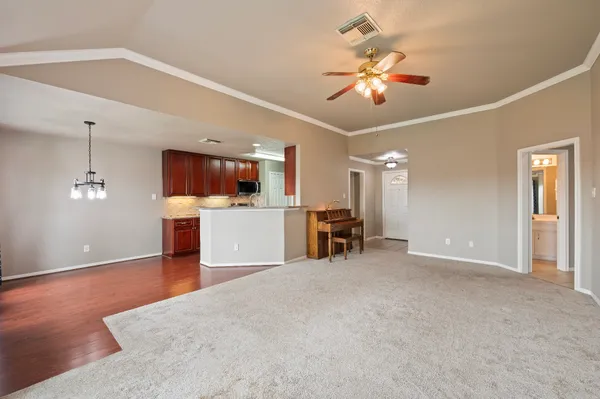 $259,900 | 11719 Santa Fe Trail, Santa Fe, TX 77510