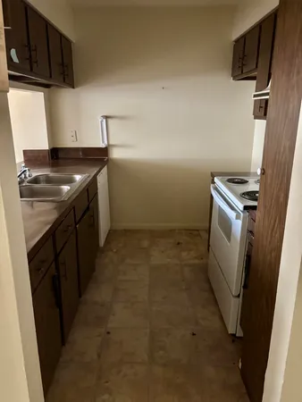 $99,900 | 605 Colonial Drive, Unit 2, Fort Walton Beach, FL 32547