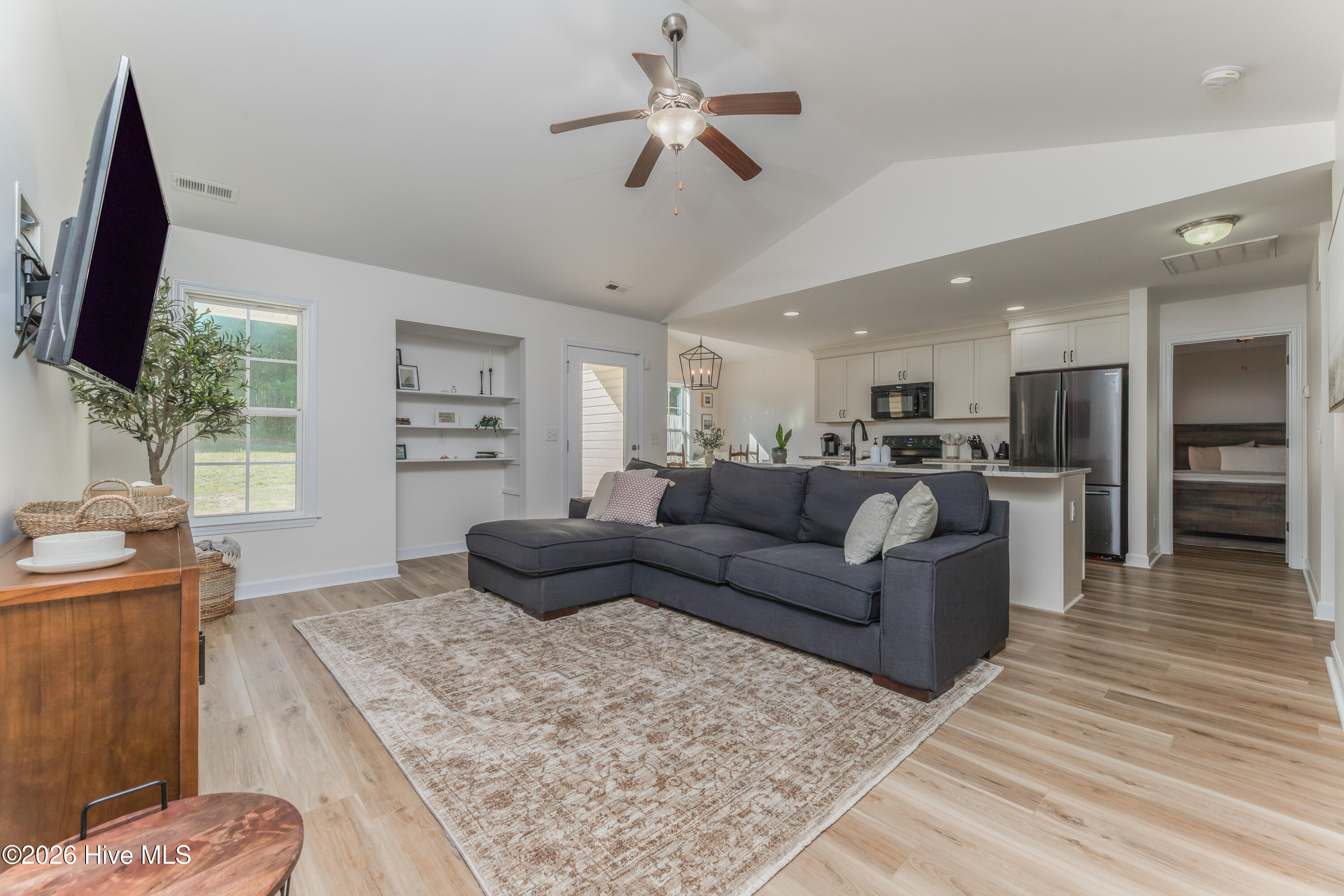 452 Hardison Road Holly Ridge, NC 28445 - Photo 10 of 48