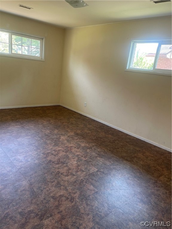 1302 Andover Road Henrico, VA 23229 - Photo 5 of 15 an empty room with a window