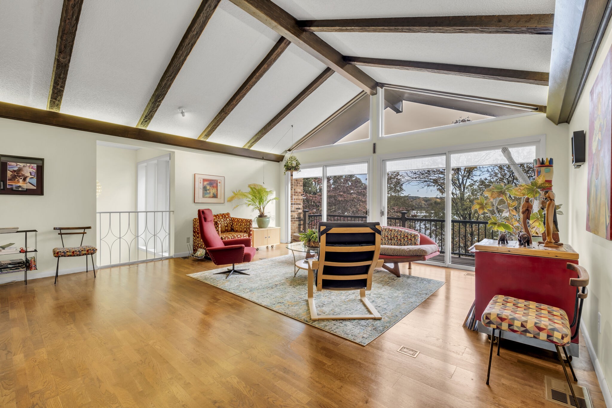 1524 Cherokee Road Gallatin, TN 37066 - Photo 17 of 65 a living room with furniture and a floor to ceiling window