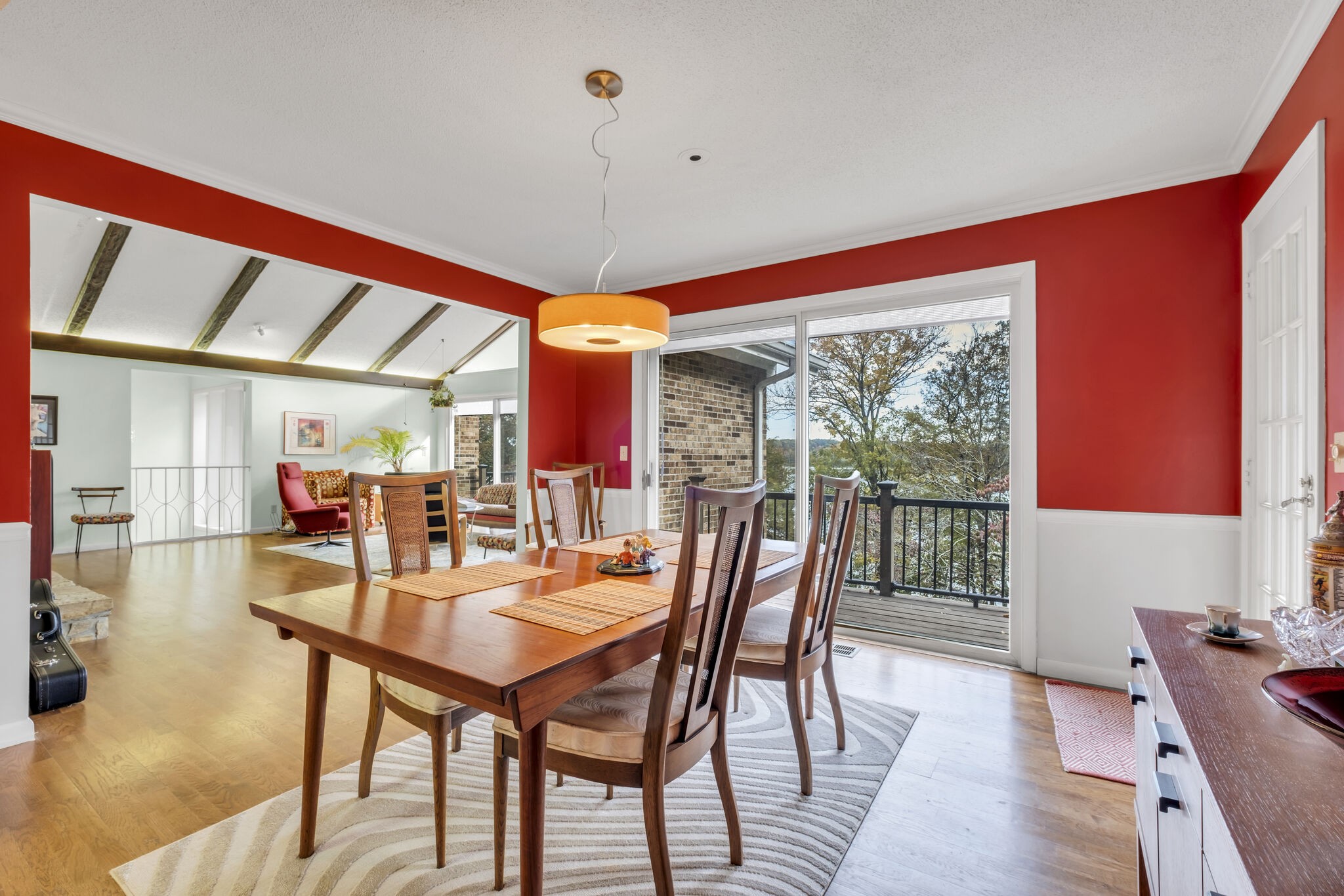 1524 Cherokee Road Gallatin, TN 37066 - Photo 24 of 65 a dining room with furniture and window