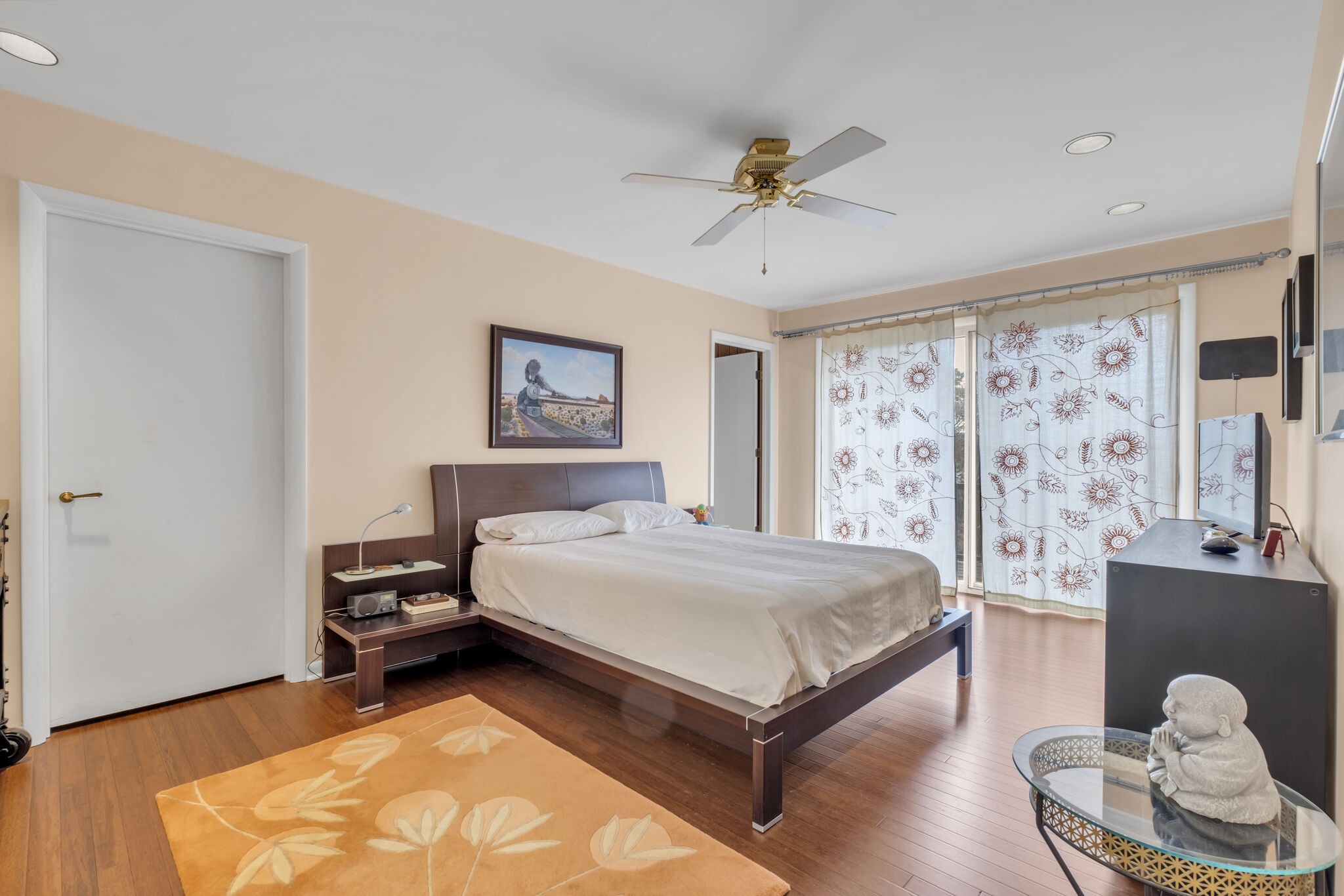 1524 Cherokee Road Gallatin, TN 37066 - Photo 35 of 65 a bedroom with a bed and window