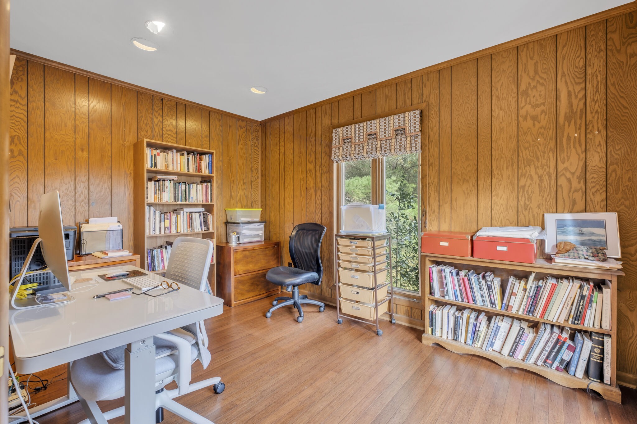 1524 Cherokee Road Gallatin, TN 37066 - Photo 37 of 65 a view of a workspace with furniture and book shelf