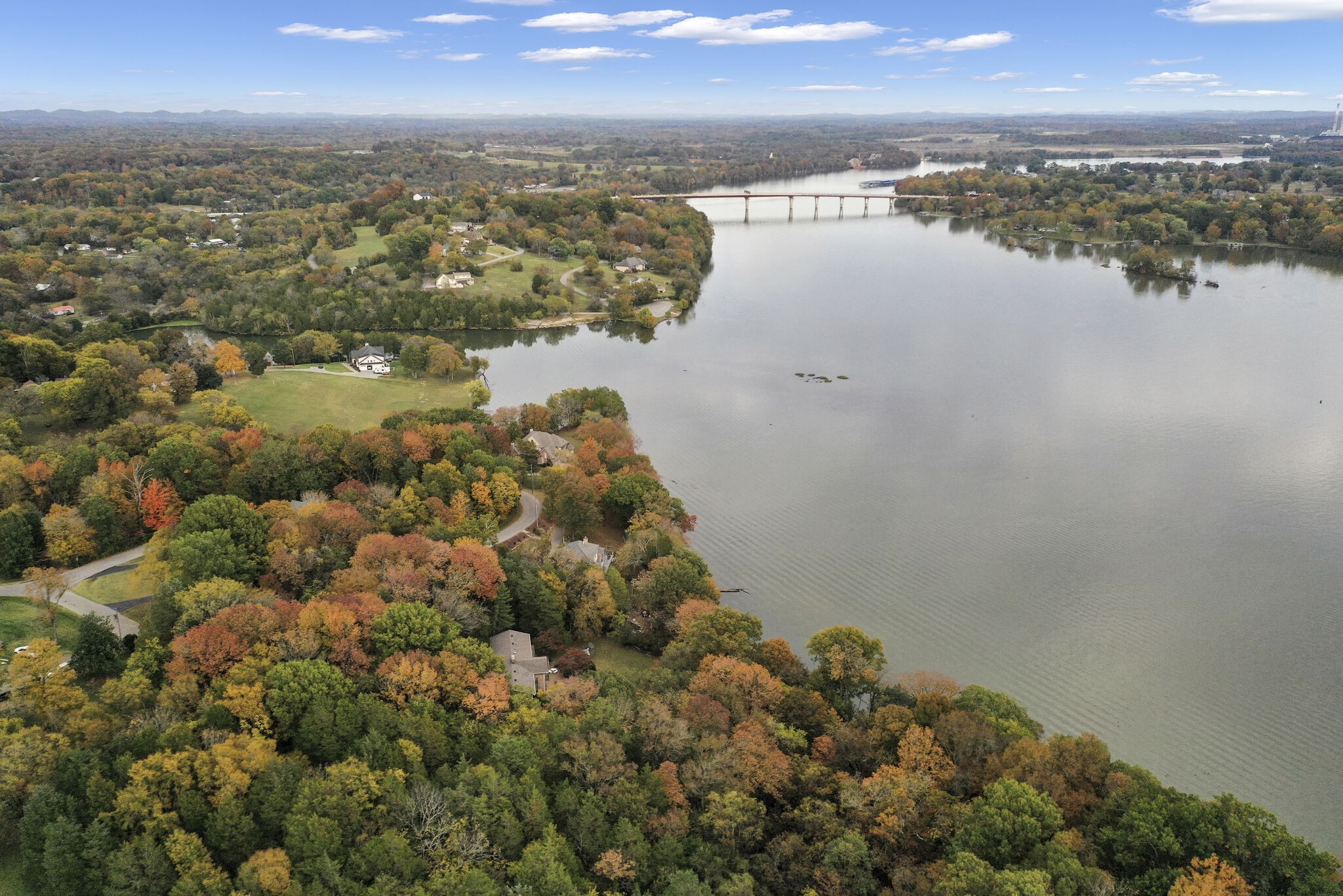 1524 Cherokee Road Gallatin, TN 37066 - Photo 57 of 65 a view of a city and lake view