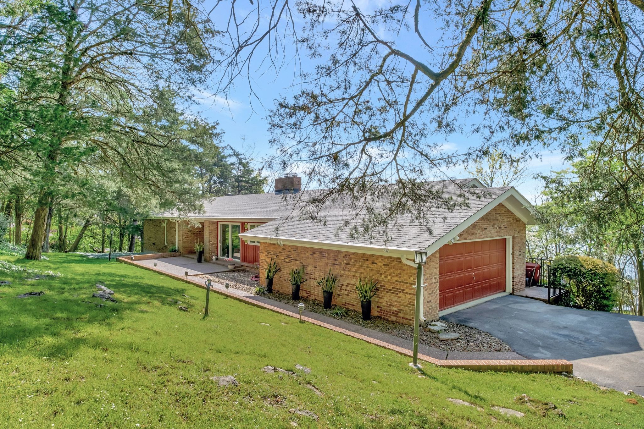 1524 Cherokee Road Gallatin, TN 37066 - Photo 7 of 65 a view of a house with a yard