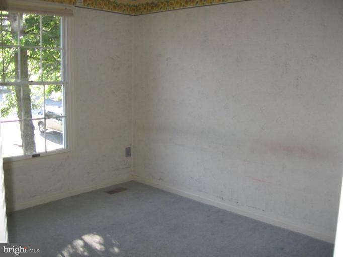 7596 Aspenpark Road Lorton, VA 22079 - Photo 13 of 23 Bedroom #2