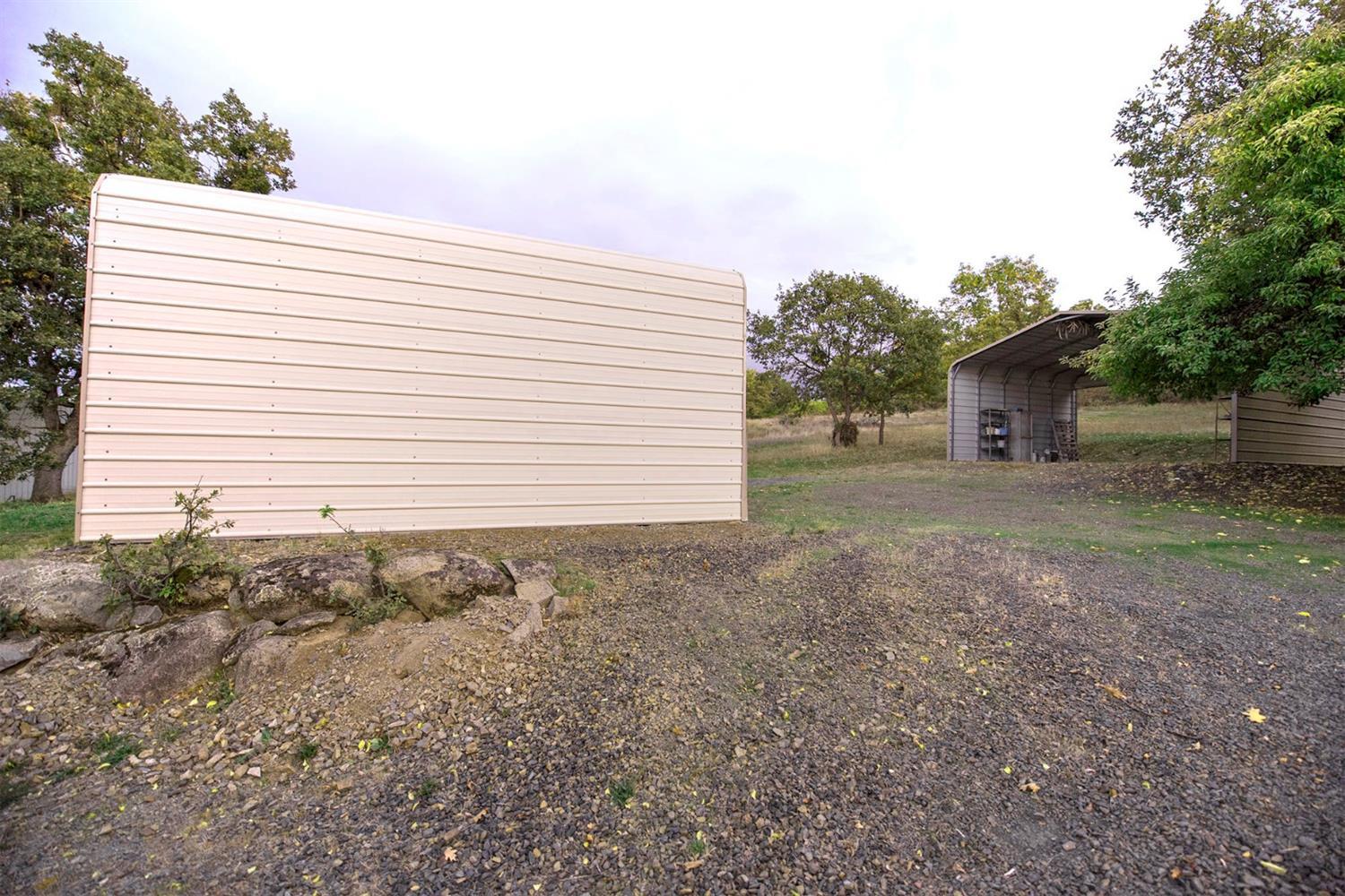 4036 Independence School Road Medford, OR 97501 - Photo 27 of 35 Additional Photo