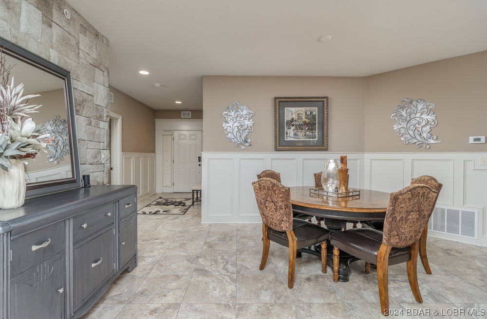 3168 Twin Rivers Point, Unit 1E Camdenton, MO 65020 - Photo 15 of 50
