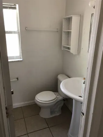 $1,550 | 2404 Surrey Street, Tallahassee, FL 32304