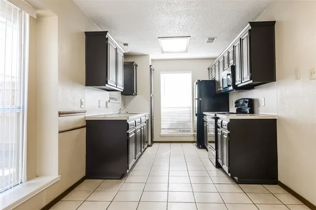 $2,345 | 6329 North Park Drive, Watauga, TX 76148