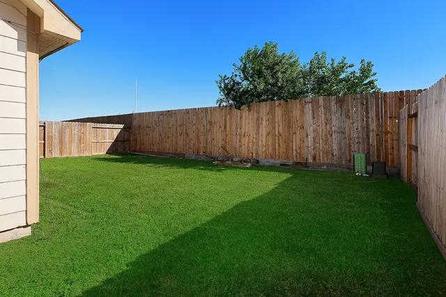 $2,100 | 9606 Arched Oak Drive, Houston, TX 77095