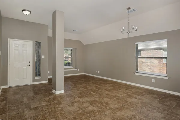 $2,100 | 9606 Arched Oak Drive, Houston, TX 77095