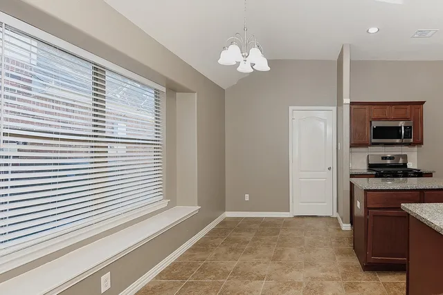 $2,100 | 9606 Arched Oak Drive, Houston, TX 77095