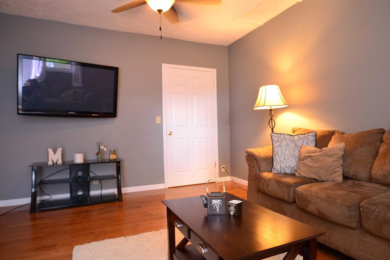 7260 Zikes Road South Bloomington, IN 47401 - Photo 7 of 12 Gallery Image 7