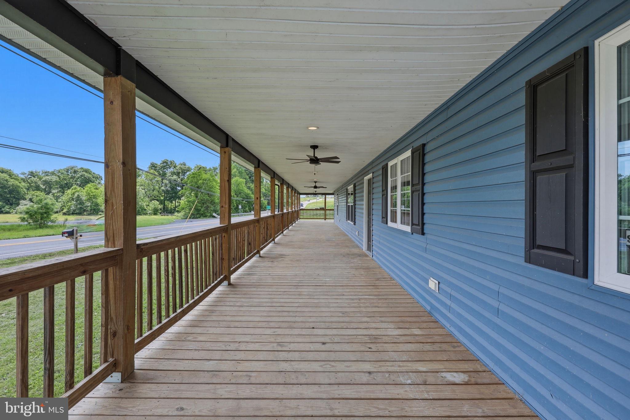 8757 Hedgesville Road Hedgesville, WV 25427 - Photo 5 of 40