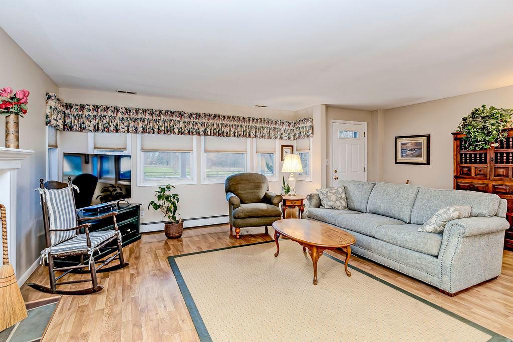6961 Dustin Road Galena, OH 43021 - Photo 11 of 58 Gallery Image 11