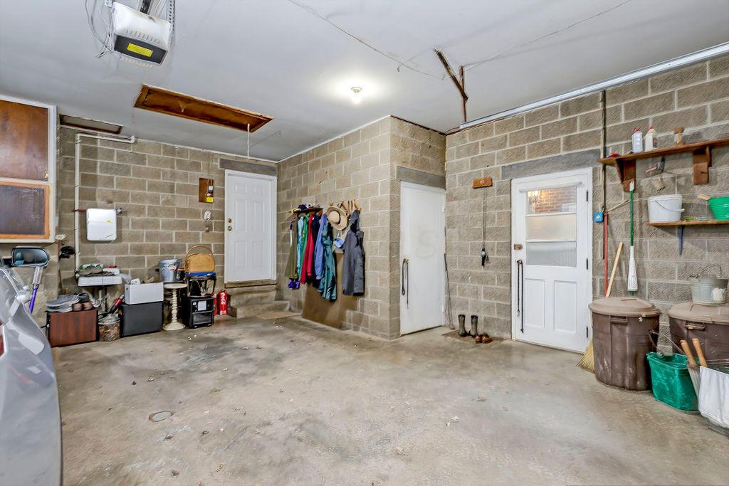 6961 Dustin Road Galena, OH 43021 - Photo 22 of 58 Gallery Image 22